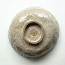 Load image into Gallery viewer, Hand Built Carved Serving Bowl / Linen