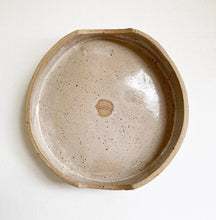Load image into Gallery viewer, Hand Built pebbles Incense Holder with 22k gold luster / Linen