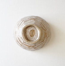 Load image into Gallery viewer, Hand Built speckled Matcha Bowl / Linen