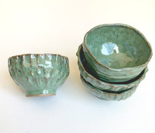 Load image into Gallery viewer, Hand Built Speckled Matcha Bowl / Green