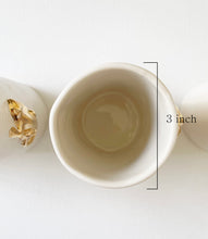 Load image into Gallery viewer, Hand Built Every Day Tumbler with 22k gold luster/ Lizard